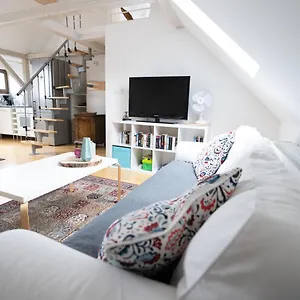 Apartment 27
